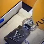 أساور.