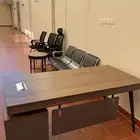 مكتب بكامل ملحقاته