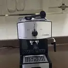 آلة قهوة شبه جديده