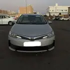 كورولا 2019 نظيف على الشرط