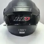 خوذة وقناع وقلفزات جديده لم تستخدم