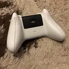 مسلم جنب مدرسة الإمام مسلم