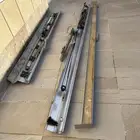 للبيع عدد2 مكينات ابواب زجاج سحاب كهربائية