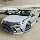 تويوتا كامري LE هايبرد 2025