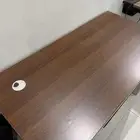 طاولة مكتبية