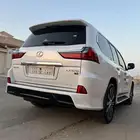 جيب لكزس 2016