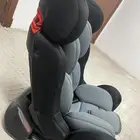 مقعد سيارة للاطفال