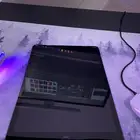 ايباد الجيل الثامن   نظيفف بالحيل ( مقفل ايكلاود)