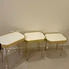 طاولات خدمة