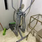 جهاز مشي يدوي