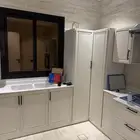 مطبخ للبيع جديد لم يستخدم بدون الاجهزة