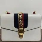 شنط نسائية جديدة