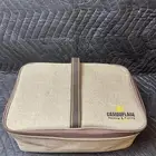 عزبة كاملة مع اغراضها