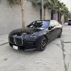 بي ام دبليو الفئة السابعة 735i - 2023