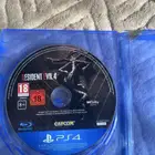 شريط ريزدنت ايفل 4 يشتغل على سوني 5 و سوني 4