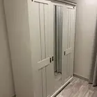 دولاب تخزين و طاوله وستاند