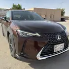 لكزس UX200