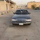 فورد قراند فكتوريا 2003