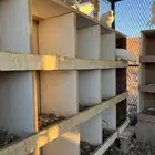 حمام فرنسي طيبه مع شبك مترين في مترين و3 مخافق 40 جوز شبب