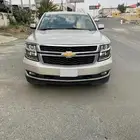 تاهو نظيف جدا  موديل 2016 م دبل