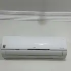 عدد 4 مكيفات شبه جديده