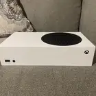 اكس بوكس سيريس اس مافيه ولا مشكله تحت 800 لن ينظر له