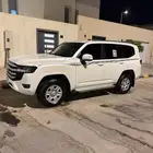 للبيع لاندكروزر 2023 ديزل L1 بريمي