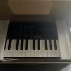 جهاز تحكم لوحة مفاتيح MIDI محمول