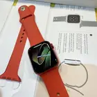 ساعة ابل سريس 6 مقاس 40 مع كرتونها وكامل اغراضها