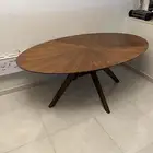 طاولة طعام