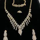 طقم مجوهرات جديد