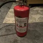 طفاية حريق تحتاج الي تعبئه