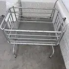 سرير أطفال من النوادر وتحفه أثريه عمرها 44سنه