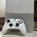 اكس بوكس مع طارة و كرسي سيارة سبورت و لعبة فورزا