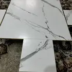 لبيع طاولة و4 خدمة نضيفه