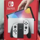 Nintendo Switch OLED - بكج كامل