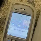 جوال الدمعه شغال يبي له شاحن