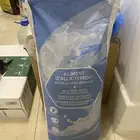 حليب للحيوانات الصغيرة مع رضاعة