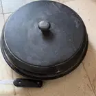 للبيع تاوه ثلاث قطع وقدر ضغط قديم
