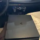 سوني 4 سلم للبيع