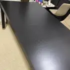 طاولة طعام للبيع (على السوم)