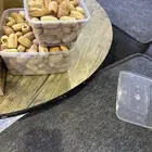 تمر المدينه من الصلحنيه والاصحر البيض والبانه لين وناشف