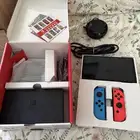 سويتش OLED مستعمل خفيف للبيع