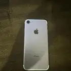 iphone 7 وردي