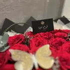 تنسيقات الورد والهدايا حسب الطلب