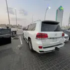 جيب لاندكروزر 2017 للبيع
