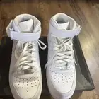 حذاء NIKE رجالي مقاس 44 (10US) للبيع