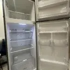 ثلاجة lg نظيفة للبيع
