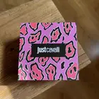 ساعات نسائية