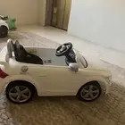 سيارة أطفال كهربائية